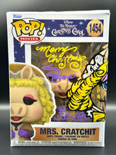 Load image into Gallery viewer, Miss Piggy Christmas Funko - Guy Gilchrist Original