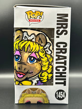 Load image into Gallery viewer, Miss Piggy Christmas Funko - Guy Gilchrist Original