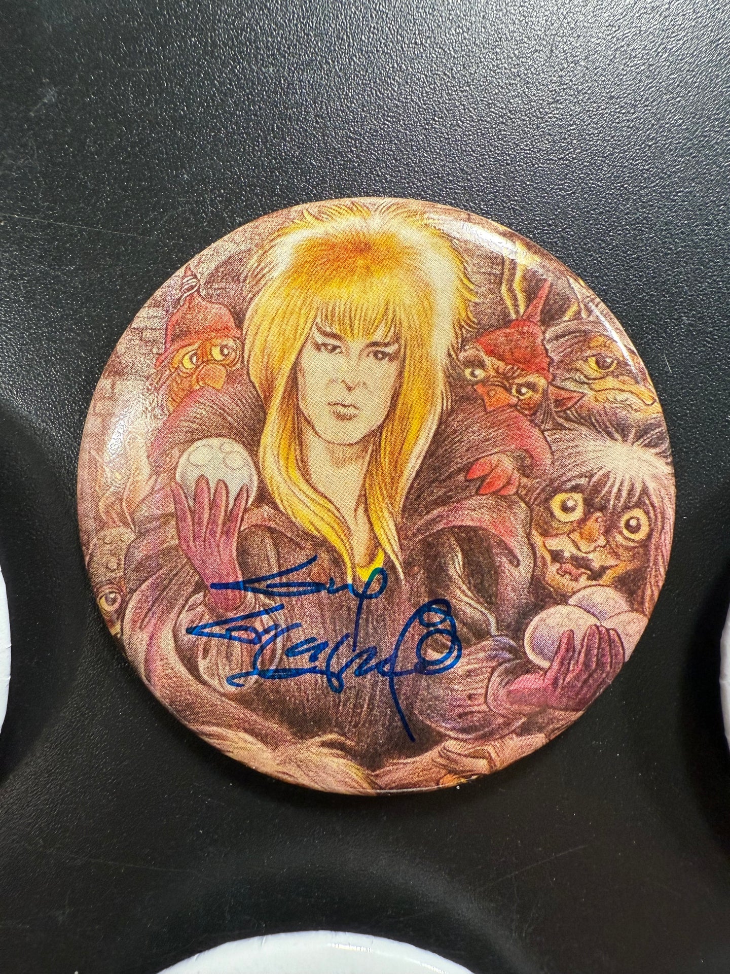 Select a 2.5” Button, art by Guy Gilchrist